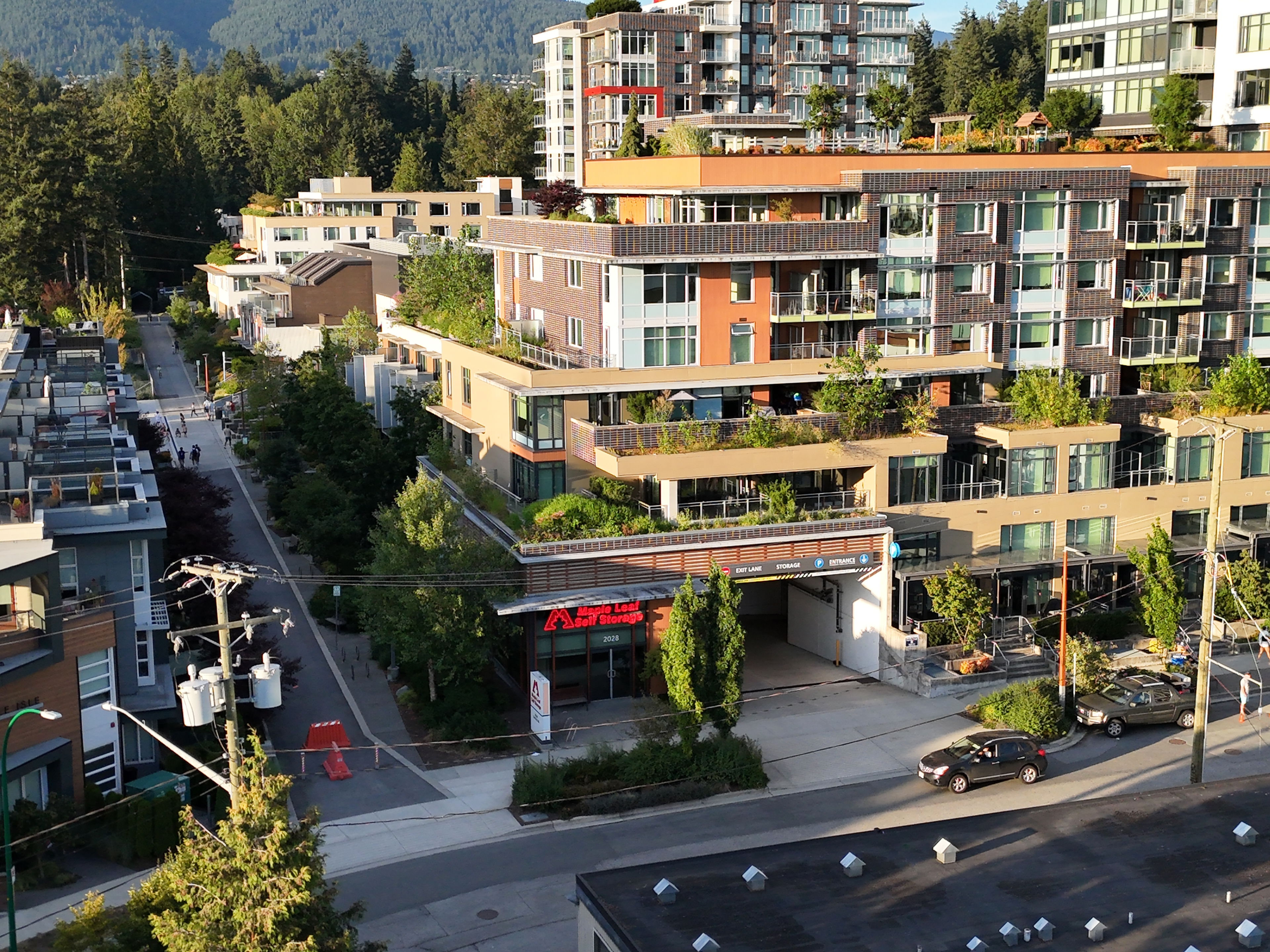 North Vancouver - Capilano  2028 Curling Road North Vancouver, BC V7P 1X7